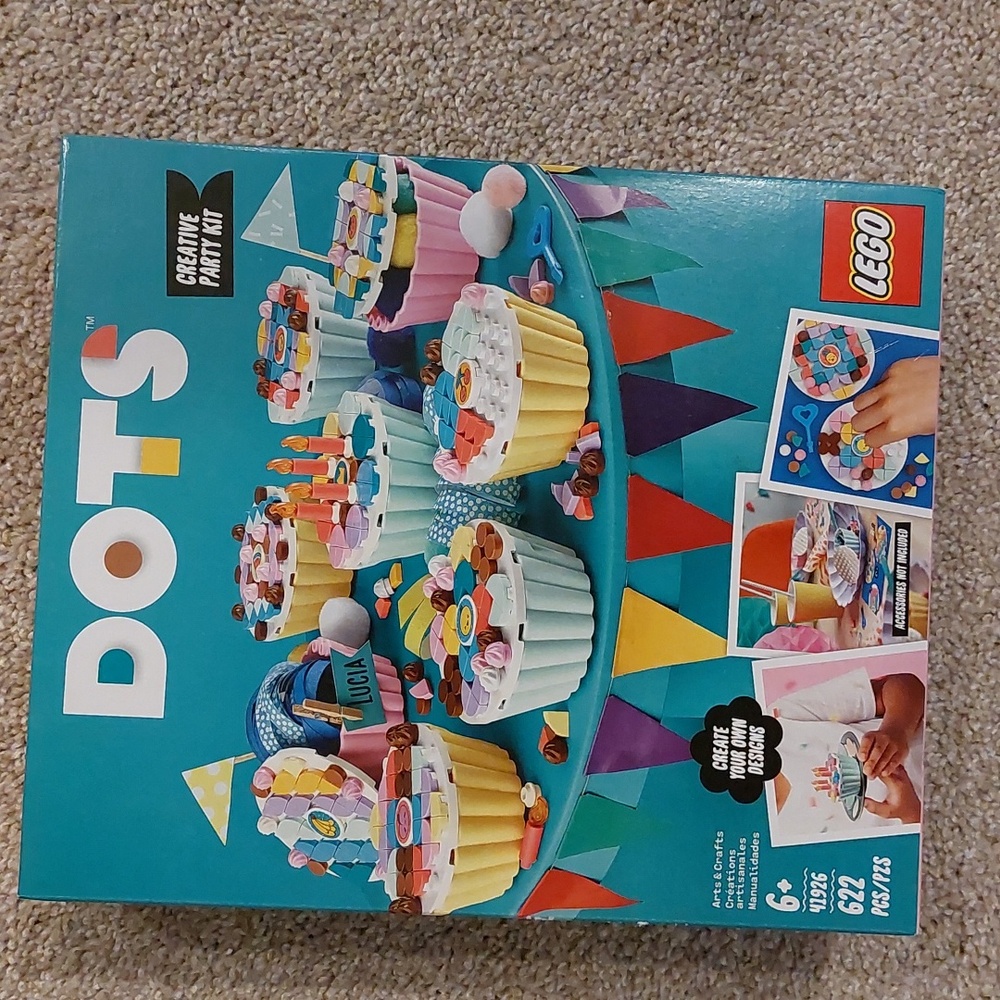 LEGO DOTS birthday cupcakes